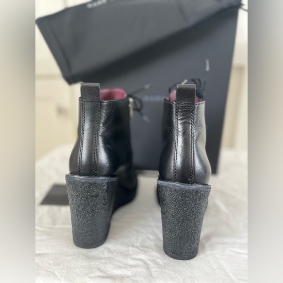 ♥️ Marc By Marc Jacobs blk wedge zip booties size 7 - Picture 4 of 11